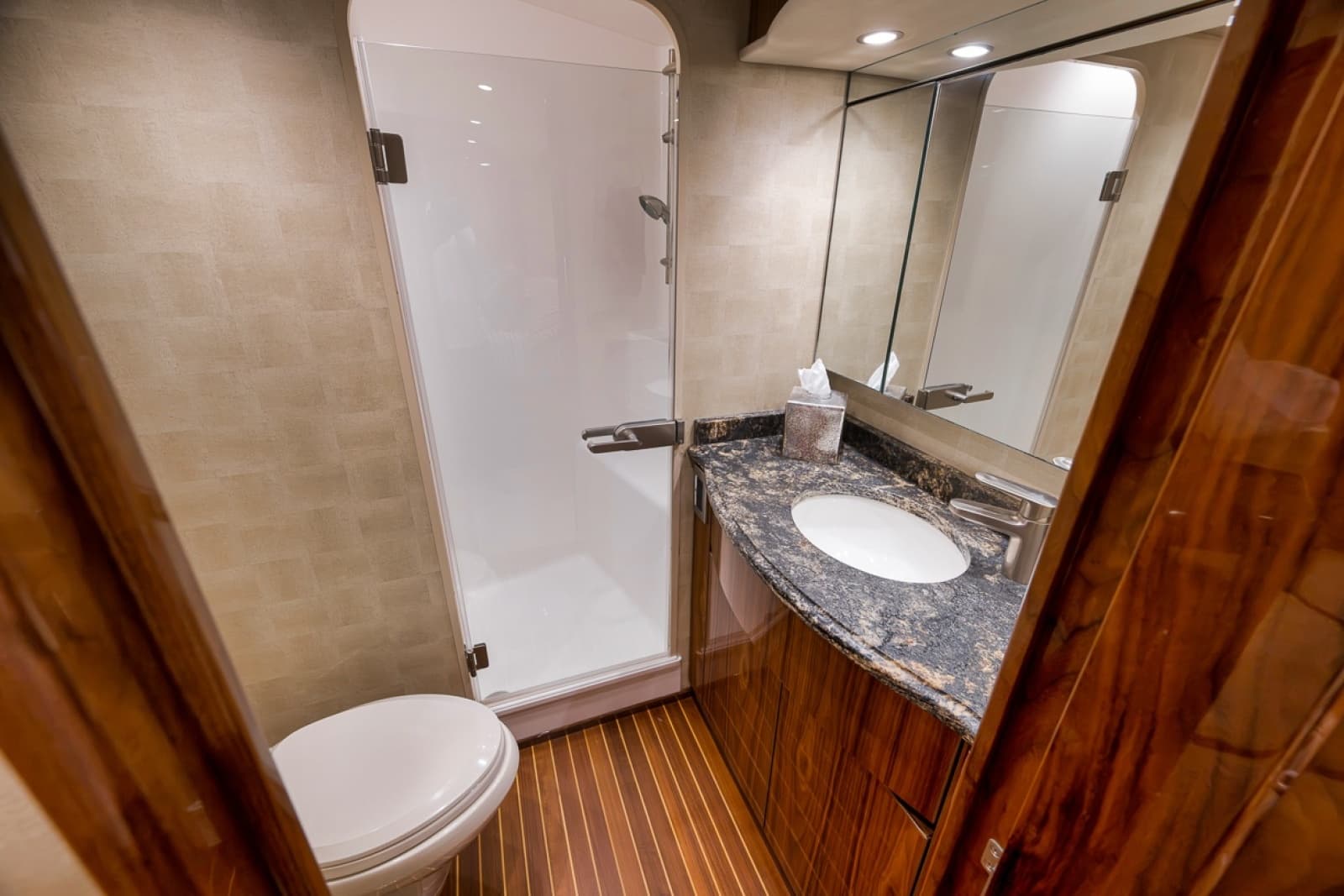 2017 Viking 62 Convertible - Photo 59