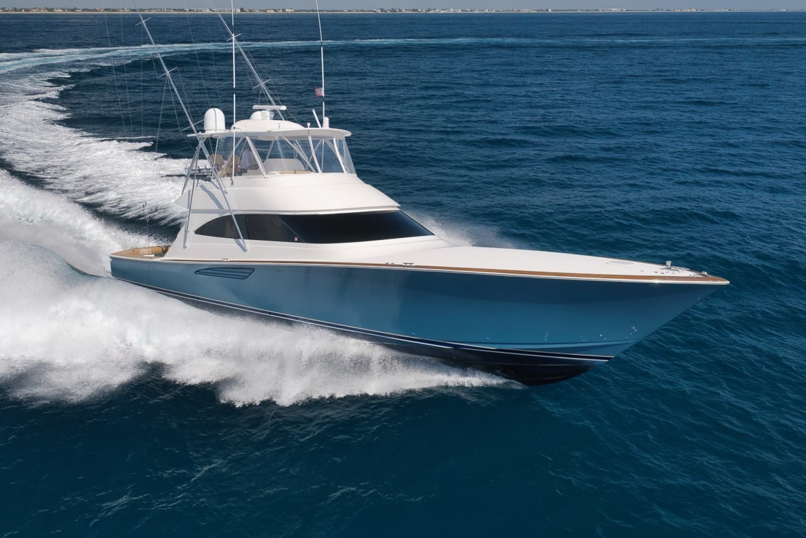 2017 Viking 62 Convertible - Photo 15