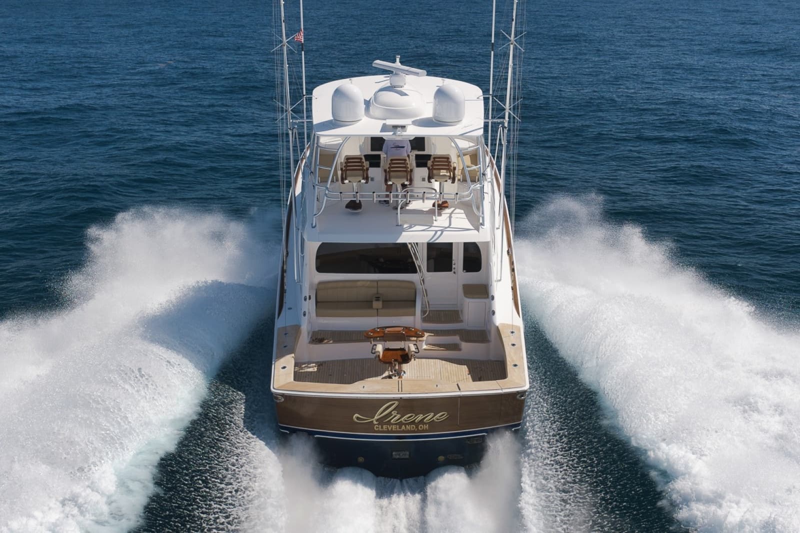 2017 Viking 62 Convertible - Photo 13