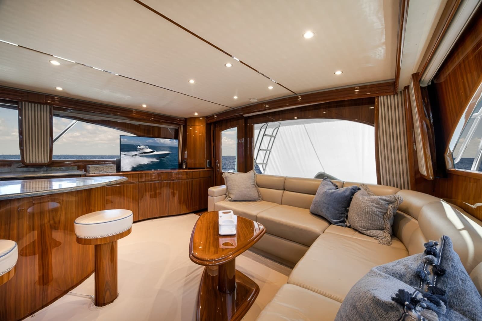 2017 Viking 62 Convertible - Photo 46