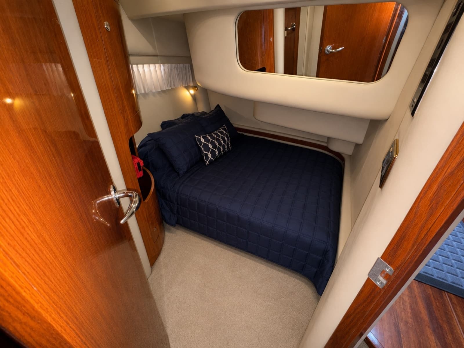 2001 Sea Ray 450 Express Bridge - Photo 23