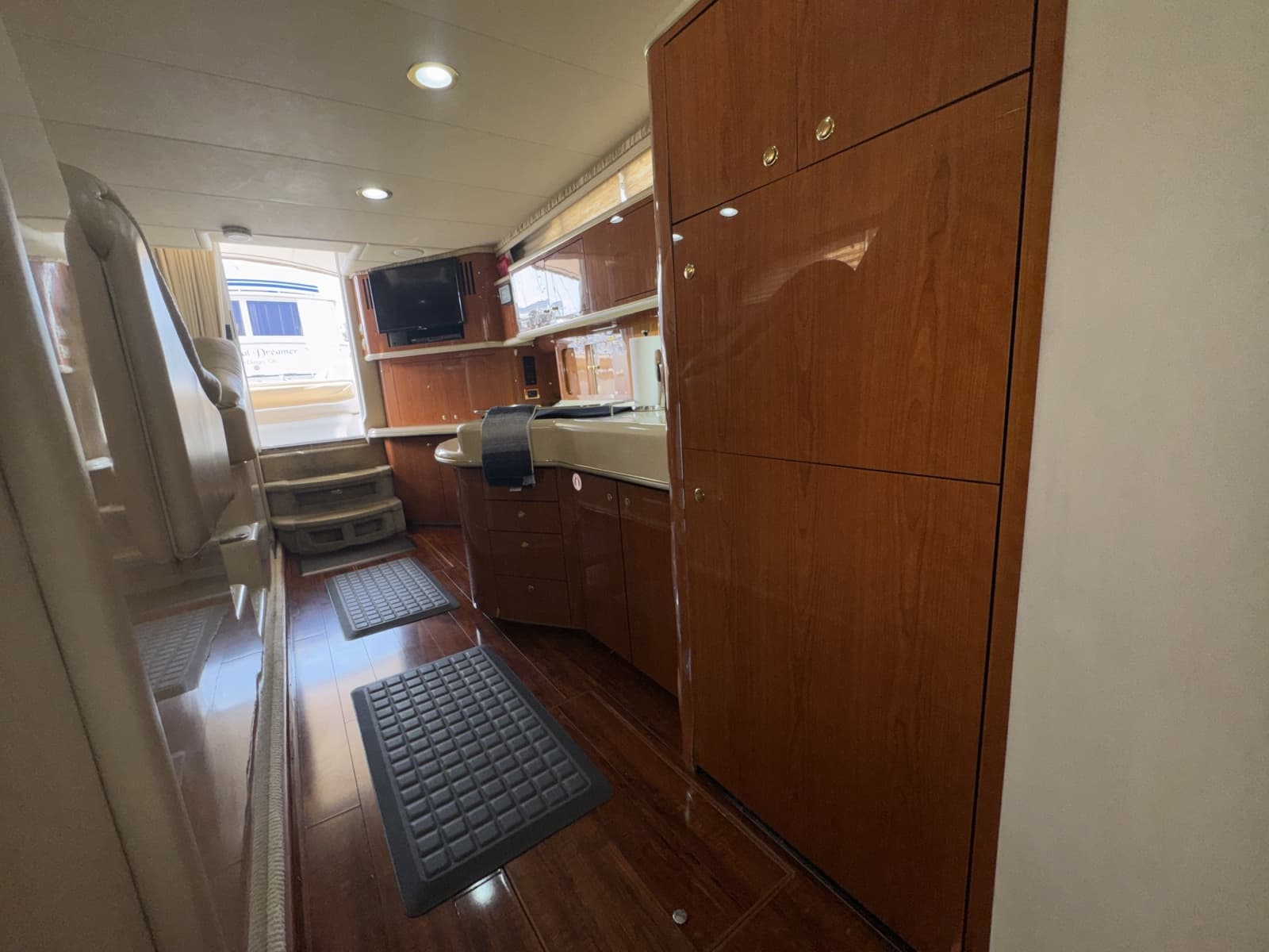 2001 Sea Ray 450 Express Bridge - Photo 19