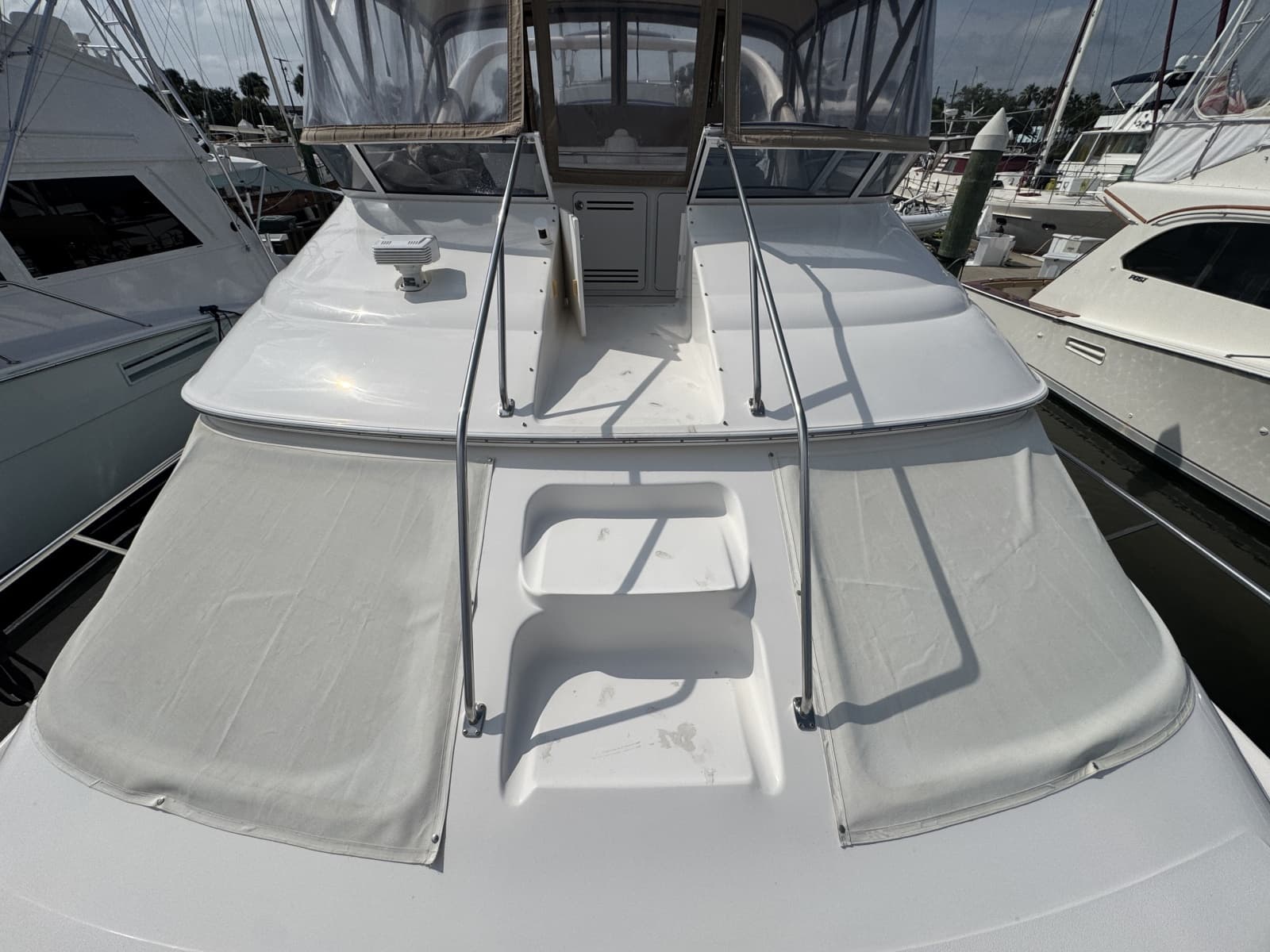 2001 Sea Ray 450 Express Bridge - Photo 5
