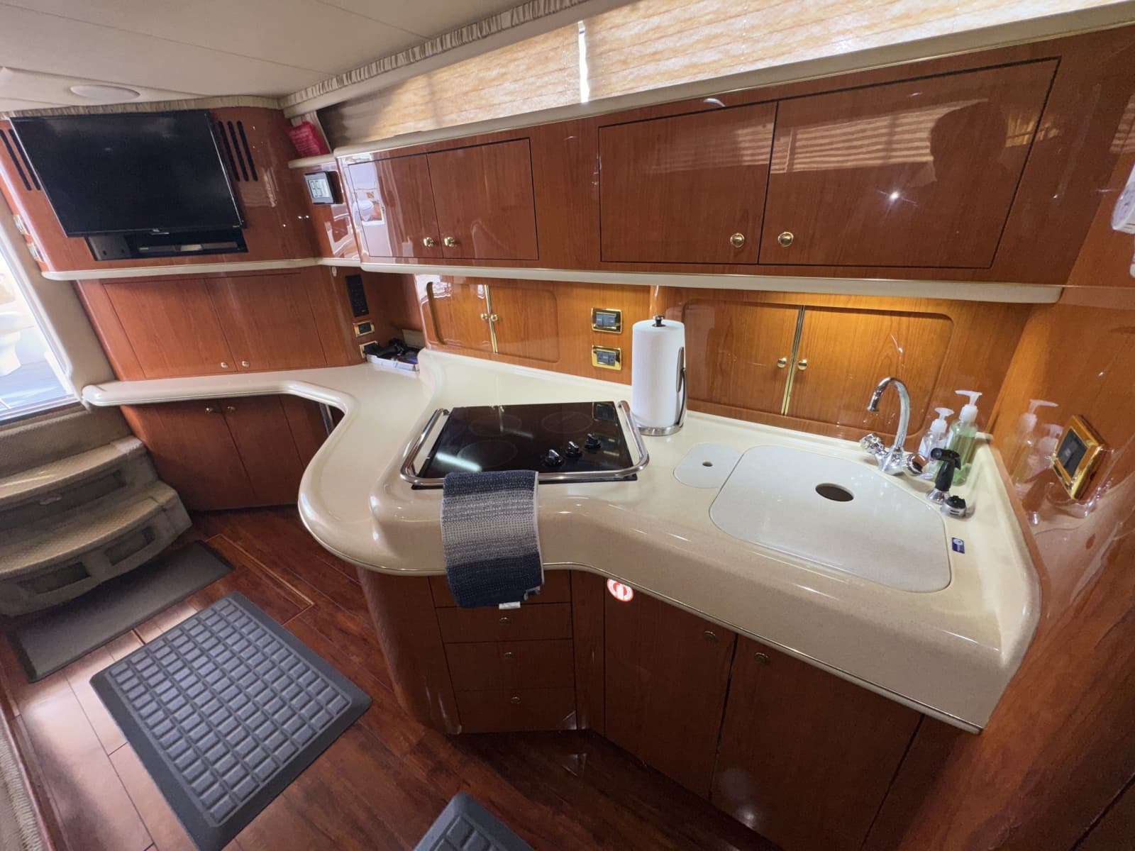 2001 Sea Ray 450 Express Bridge - Photo 14