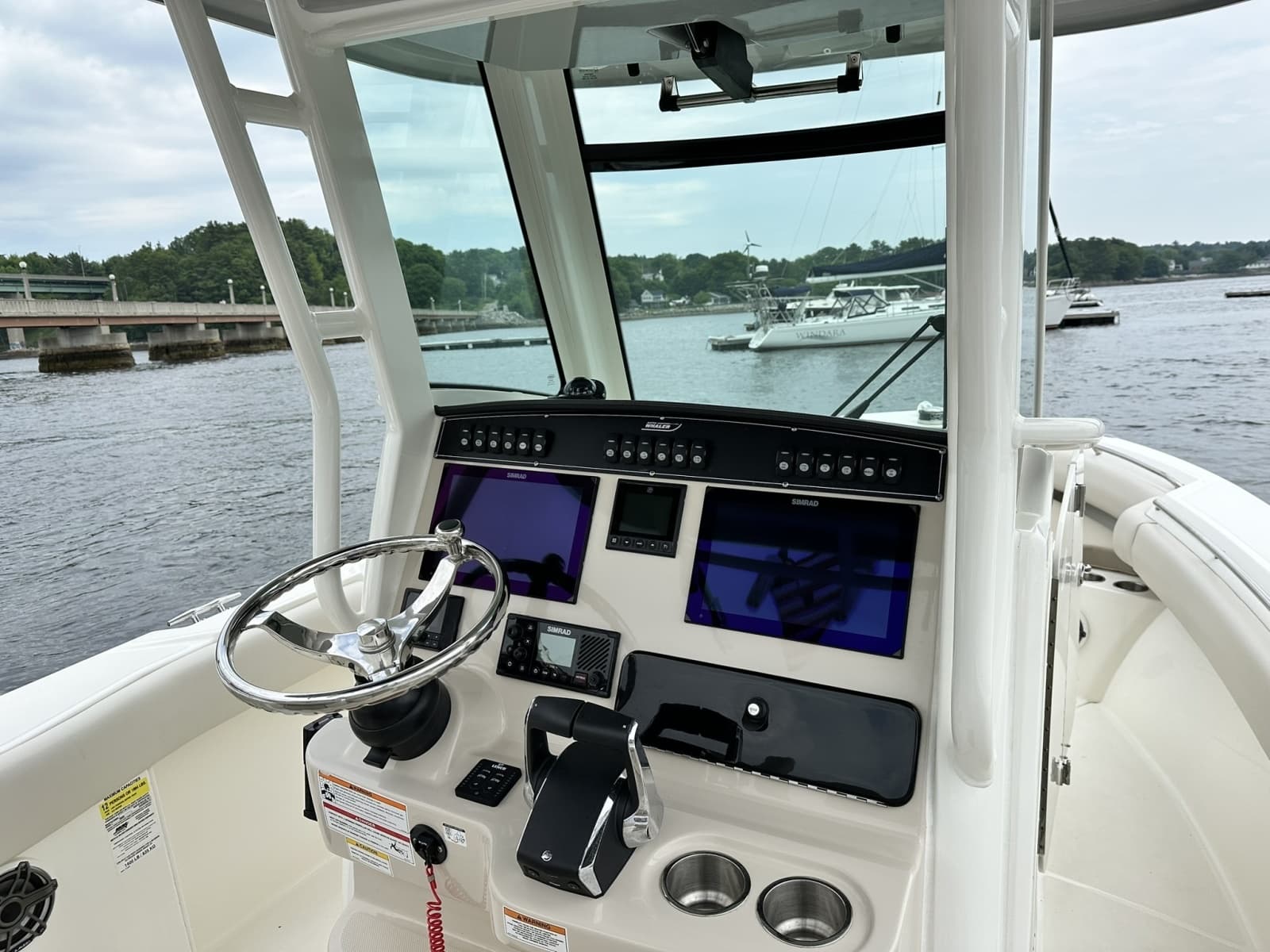 2024 Boston Whaler 250 Outrage - Photo 11