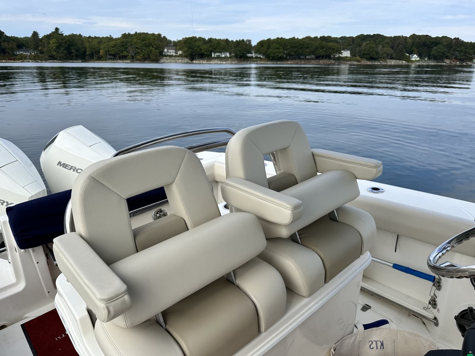 2024 Boston Whaler 250 Outrage - Photo 21