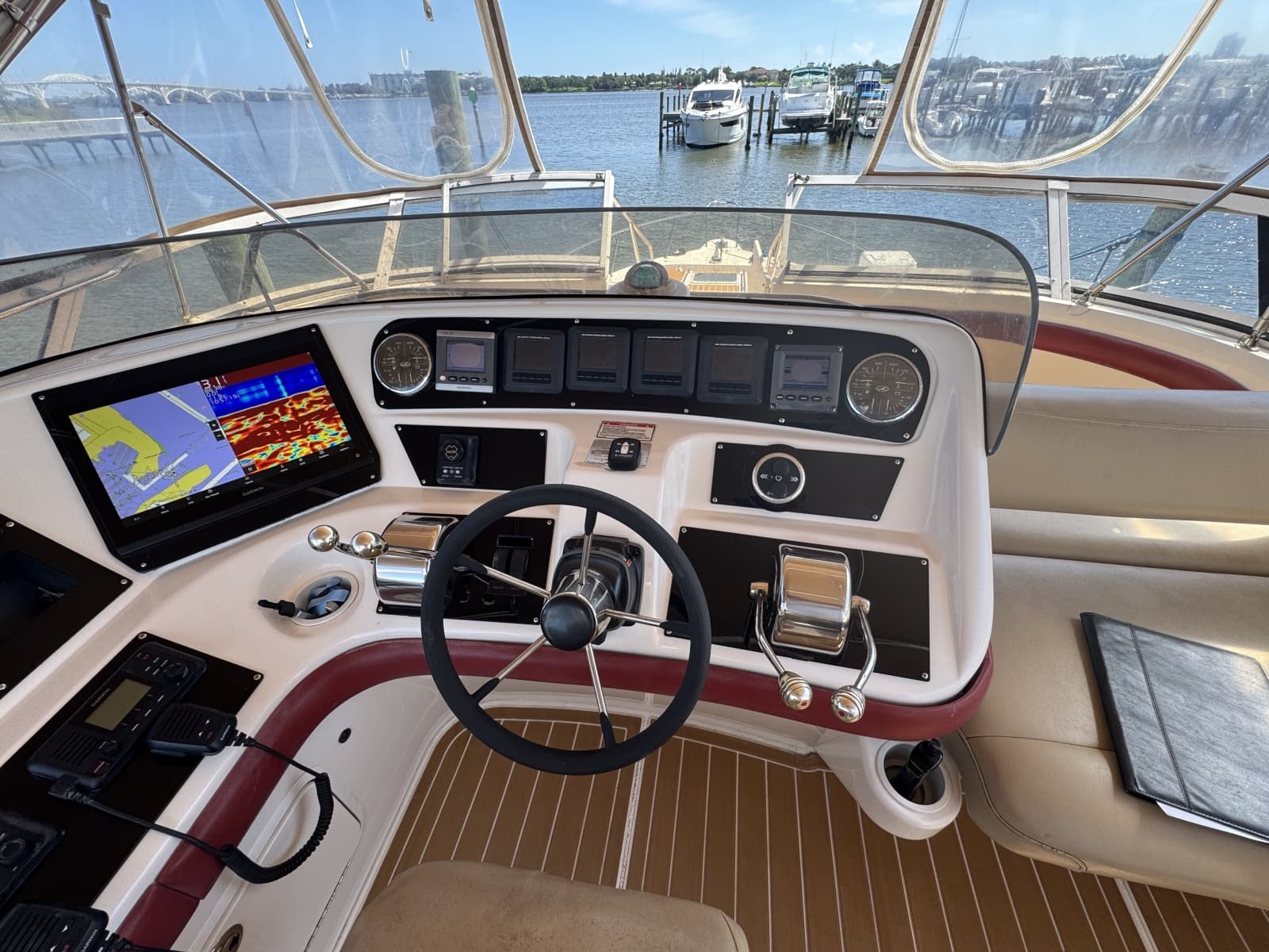 2003 Sea Ray 450 Express Bridge - Photo 6