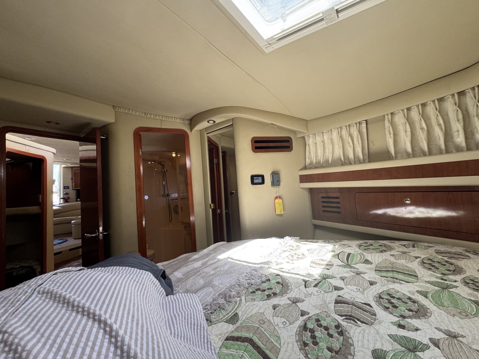2003 Sea Ray 450 Express Bridge - Photo 17