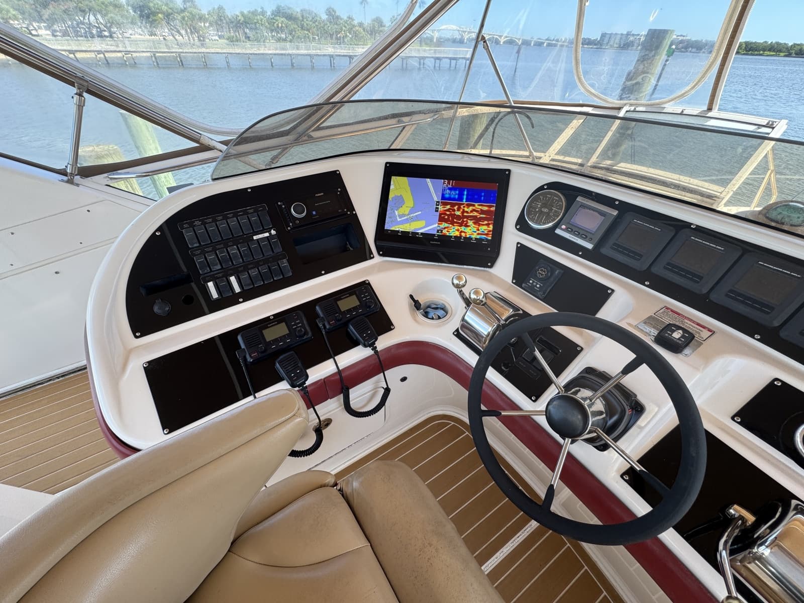 2003 Sea Ray 450 Express Bridge - Photo 7