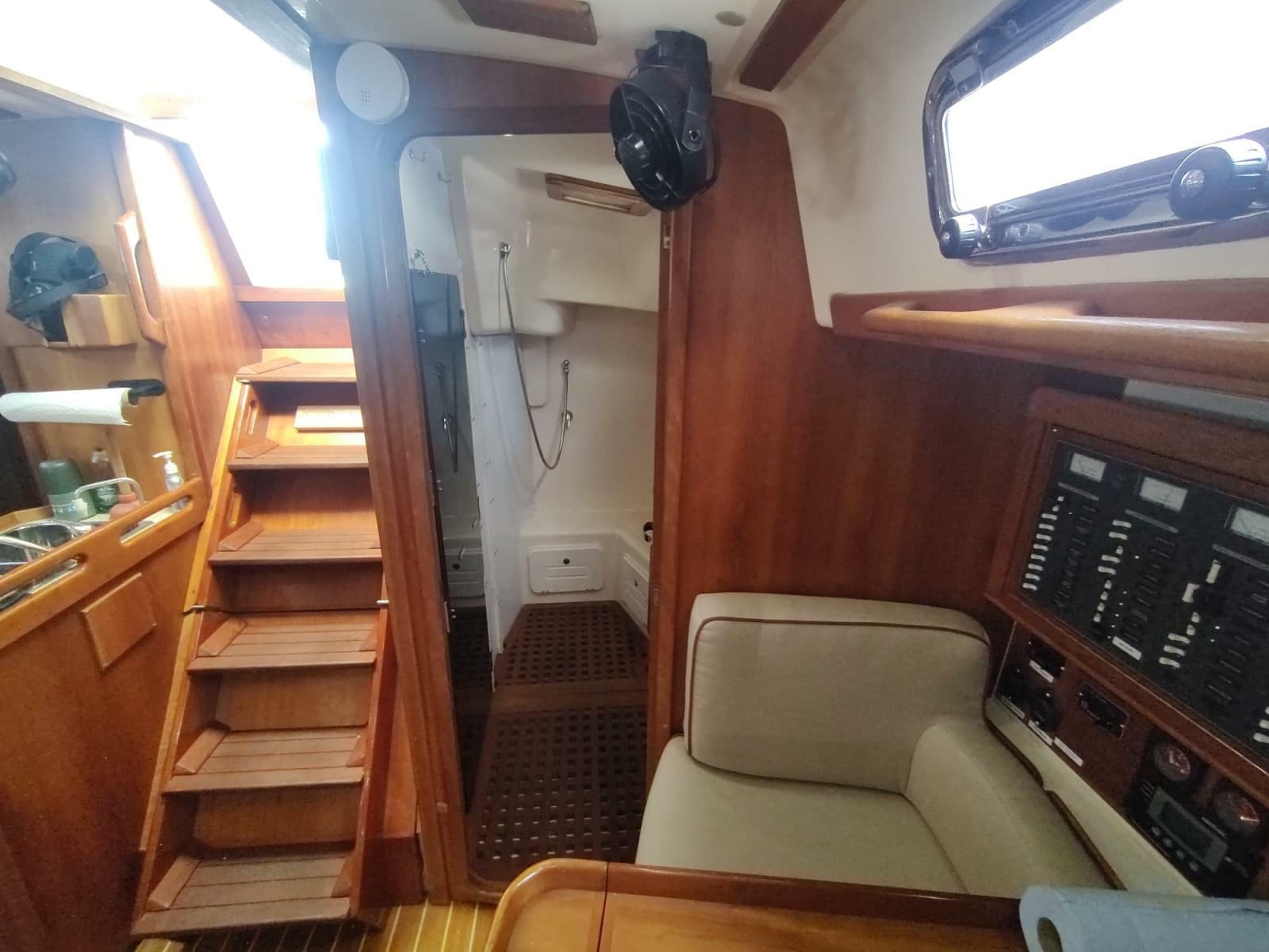 2004 Tartan 3700 - Photo 66