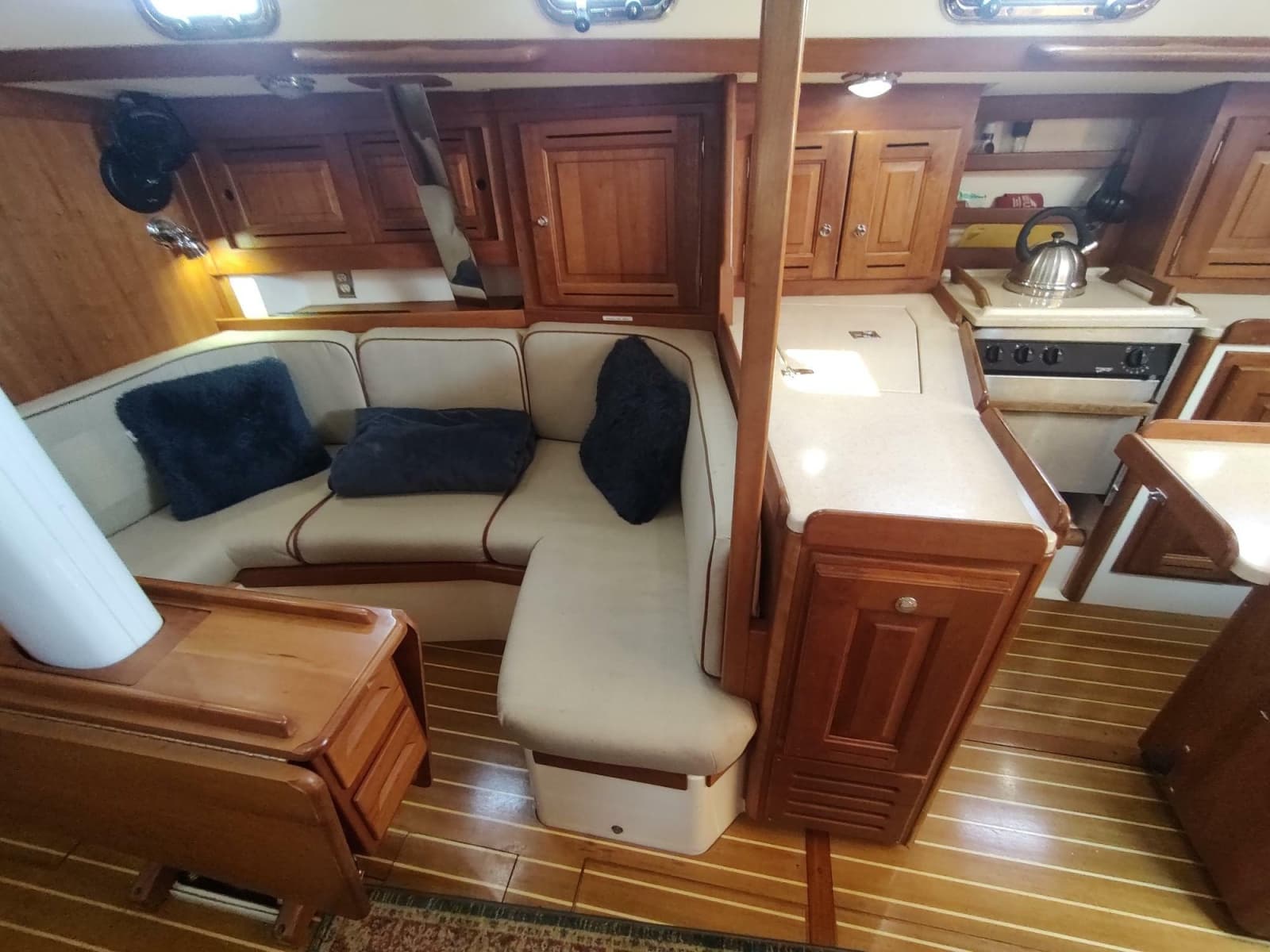 2004 Tartan 3700 - Photo 92