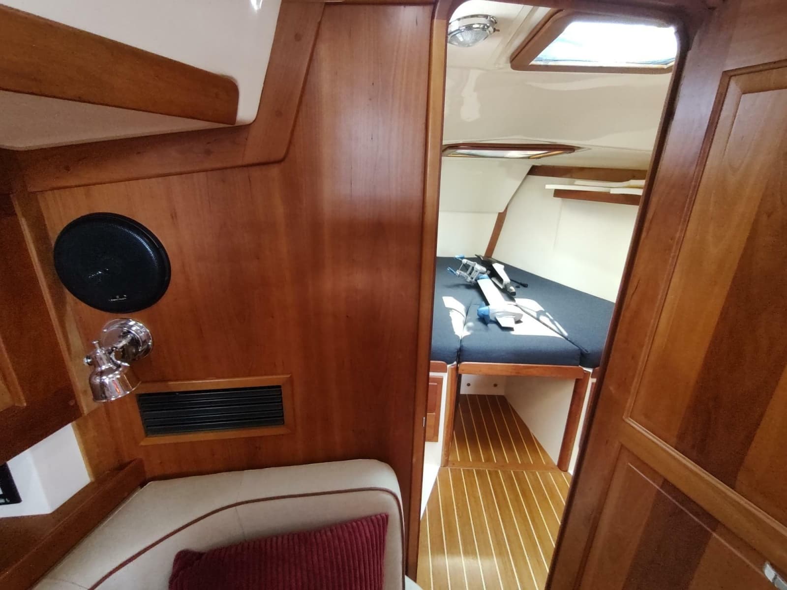 2004 Tartan 3700 - Photo 87
