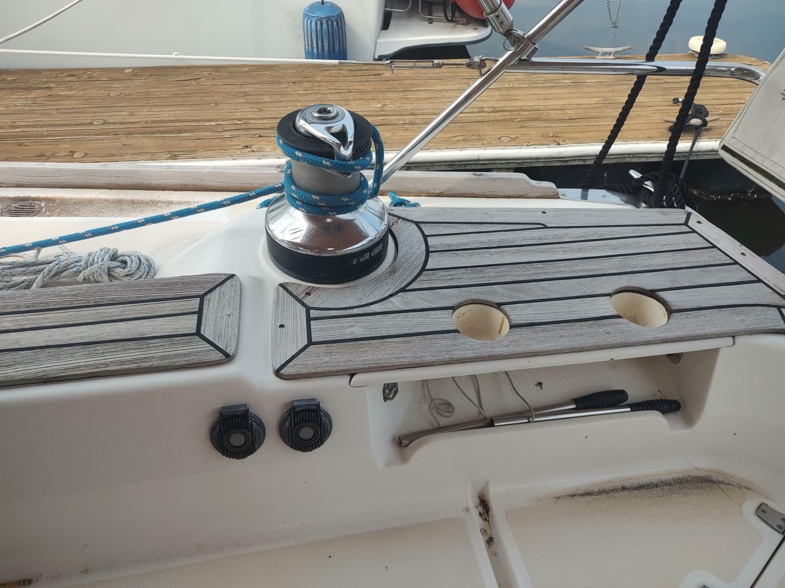 2004 Tartan 3700 - Photo 36