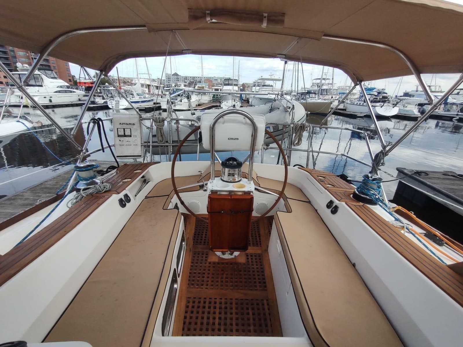 2004 Tartan 3700 - Photo 35