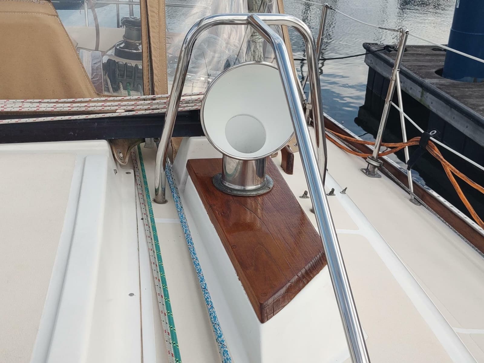 2004 Tartan 3700 - Photo 15