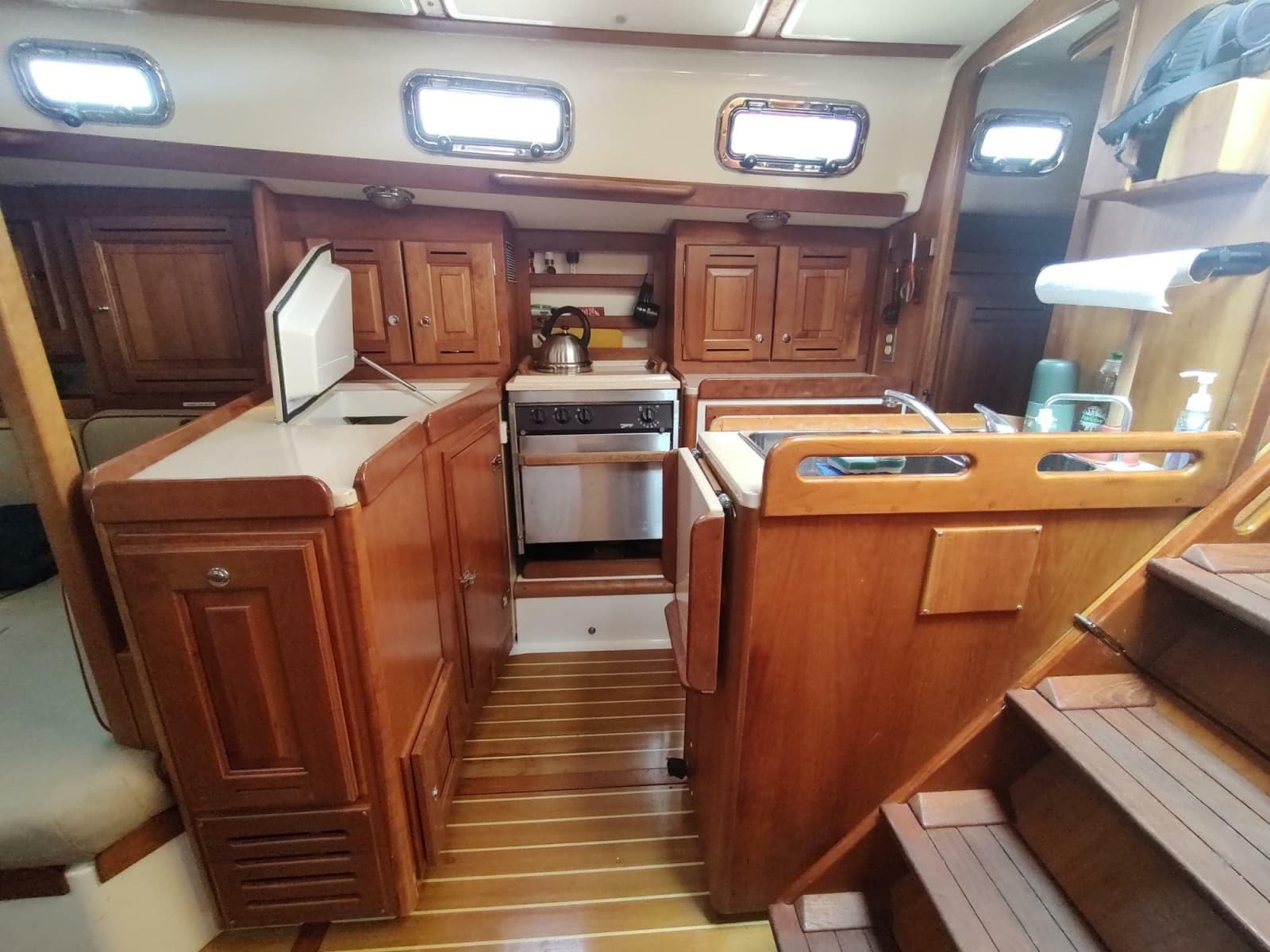 2004 Tartan 3700 - Photo 44