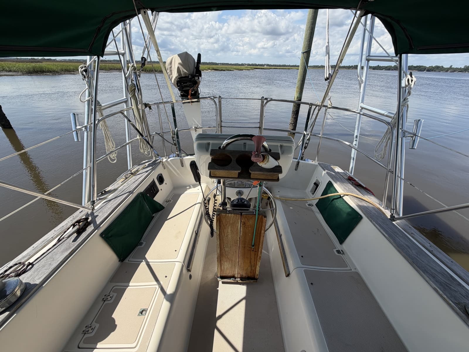 1986 Island Packet 38 - Photo 16