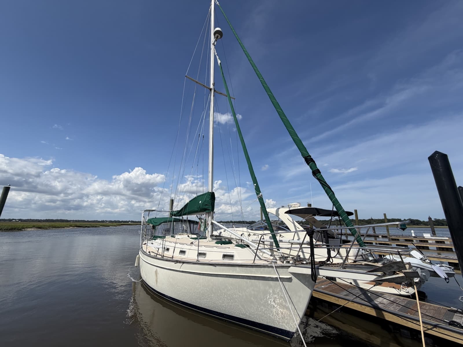 1986 Island Packet 38 - Photo 2