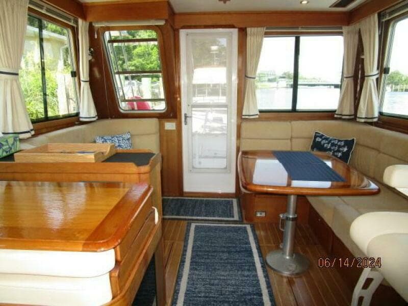 2005 Sabre Flybridge - Photo 69