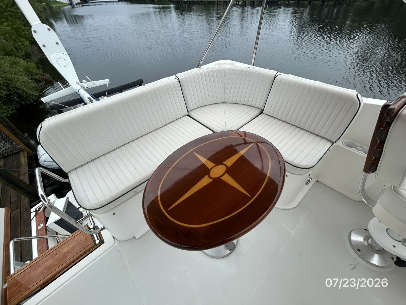 2005 Sabre Flybridge - Photo 21