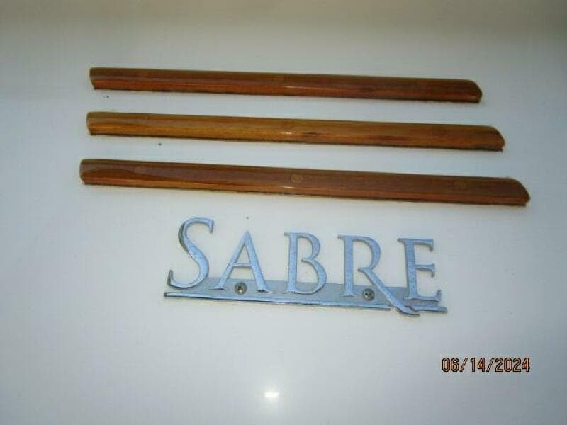 2005 Sabre Flybridge - Photo 21