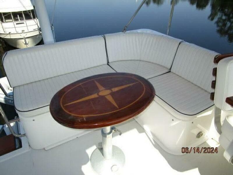 2005 Sabre Flybridge - Photo 39