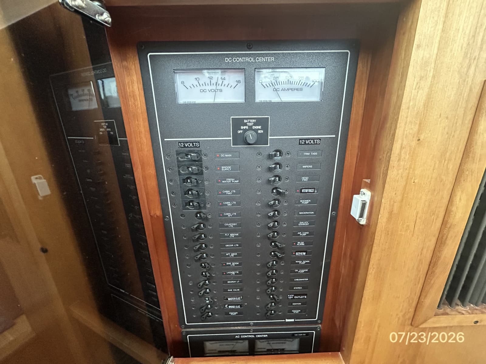2005 Sabre Flybridge - Photo 68