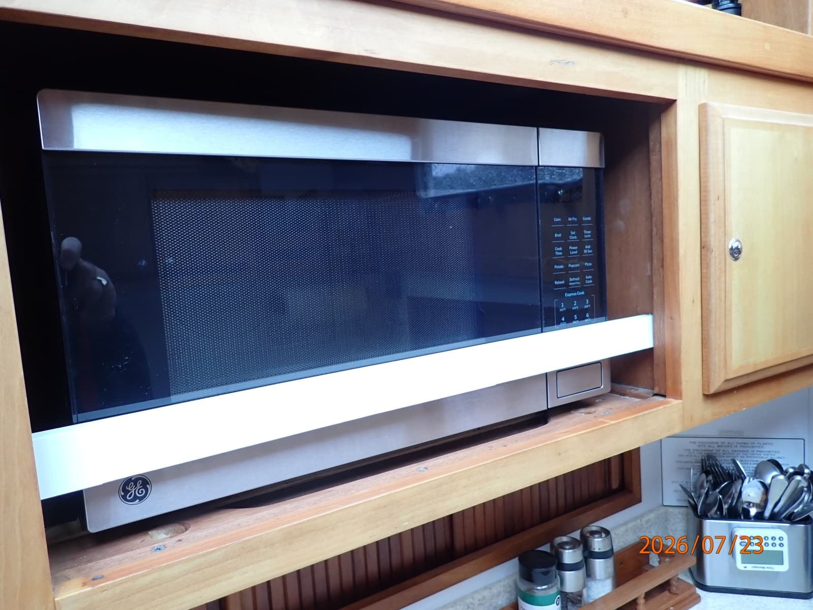 2005 Sabre Flybridge - Photo 51