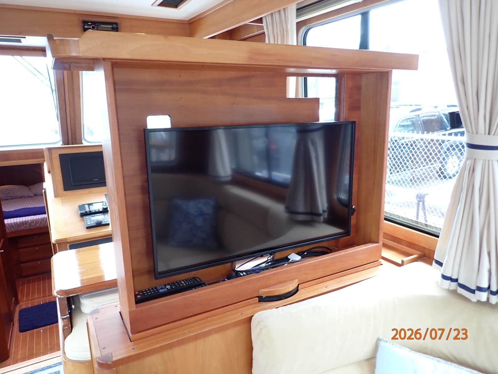 2005 Sabre Flybridge - Photo 42
