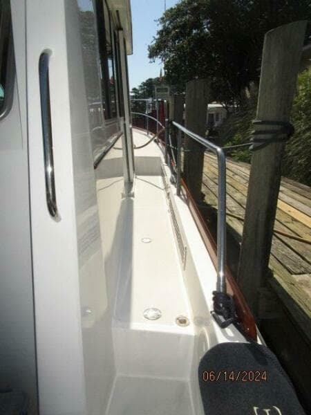 2005 Sabre Flybridge - Photo 19