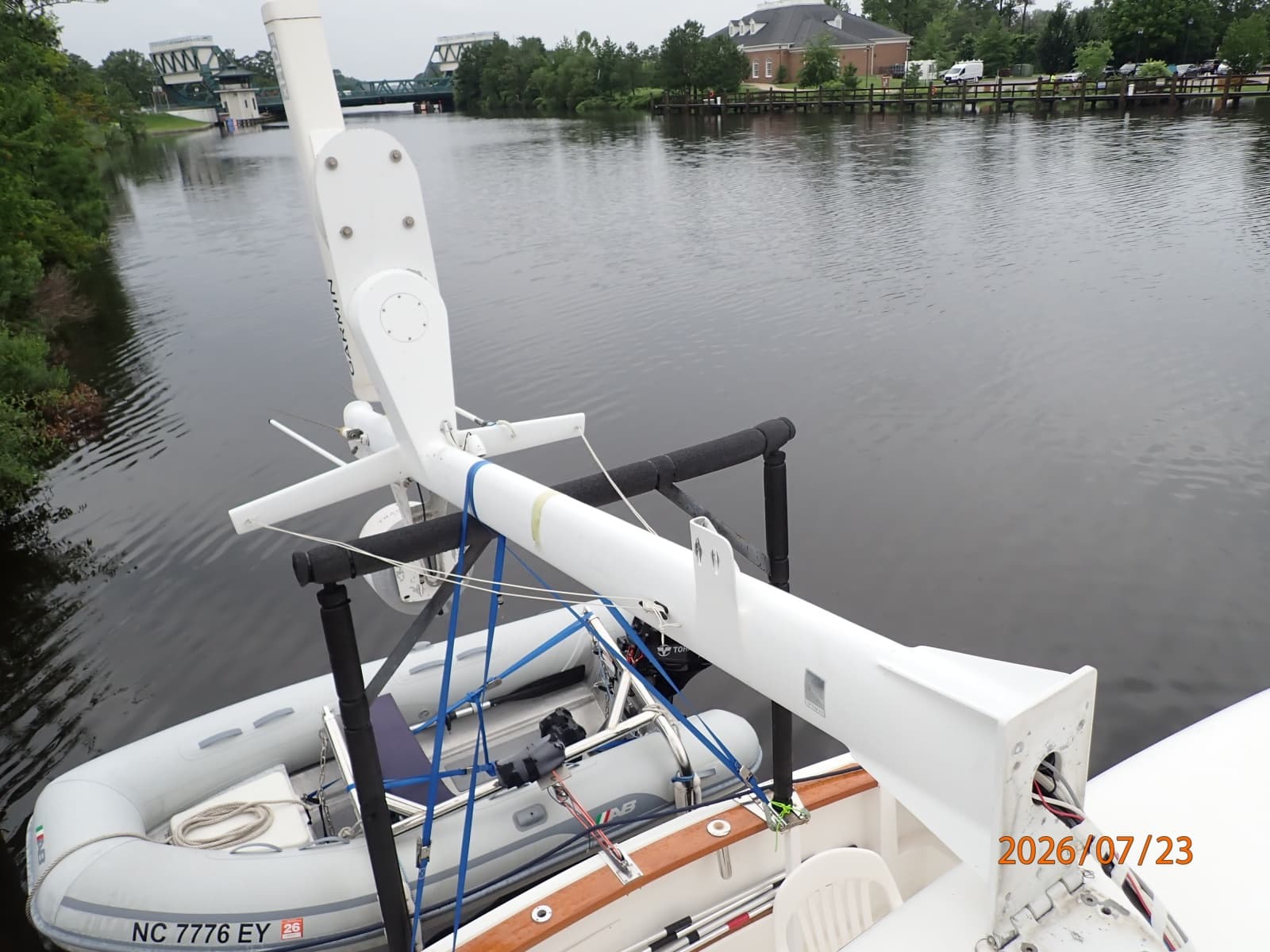 2005 Sabre Flybridge - Photo 22
