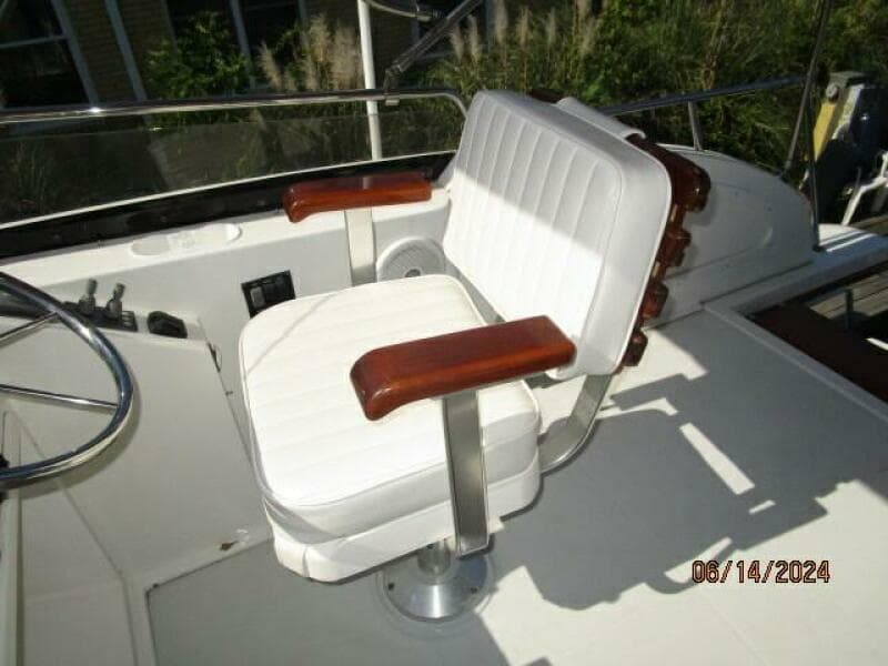 2005 Sabre Flybridge - Photo 35