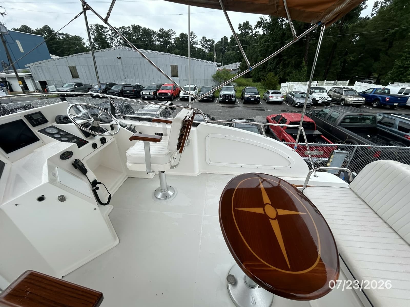 2005 Sabre Flybridge - Photo 16