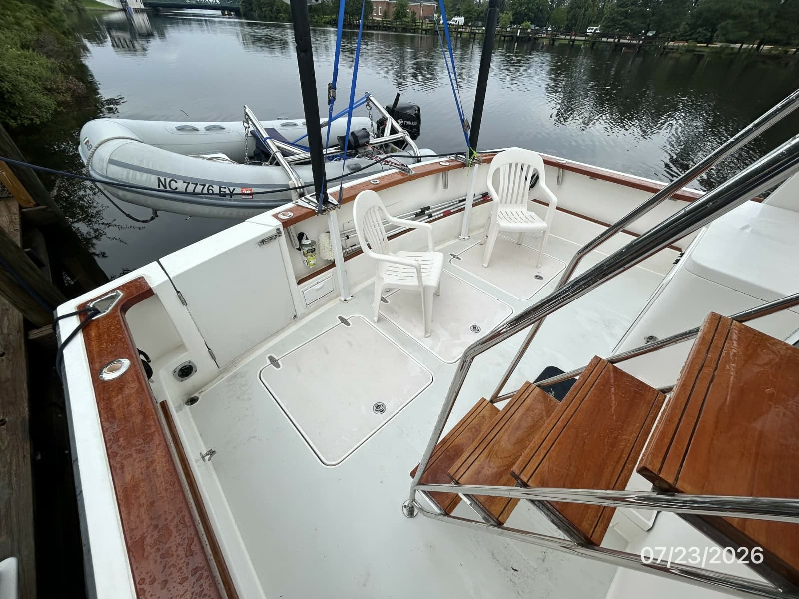 2005 Sabre Flybridge - Photo 24