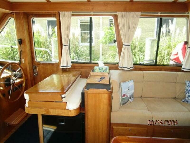 2005 Sabre Flybridge - Photo 73
