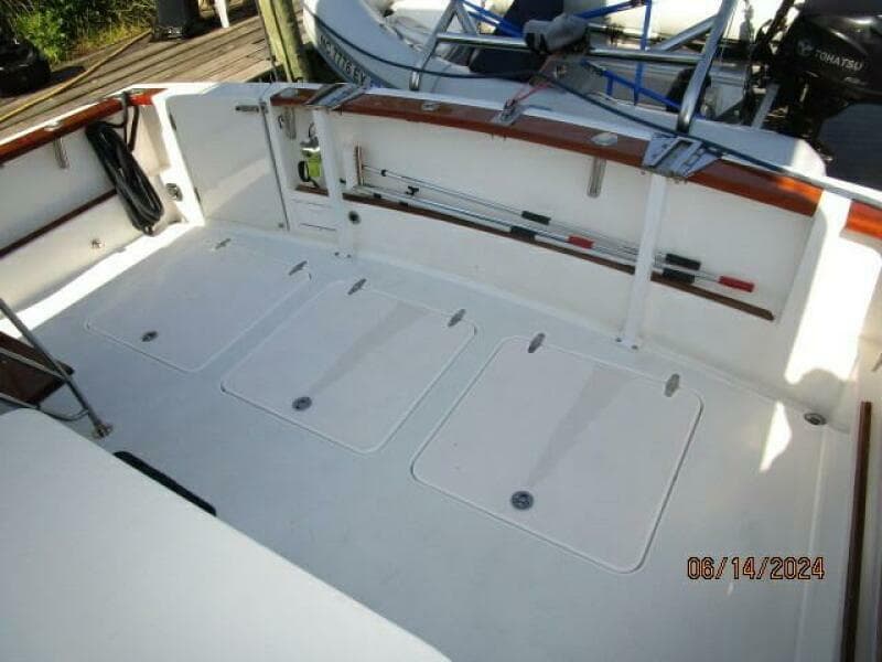 2005 Sabre Flybridge - Photo 45