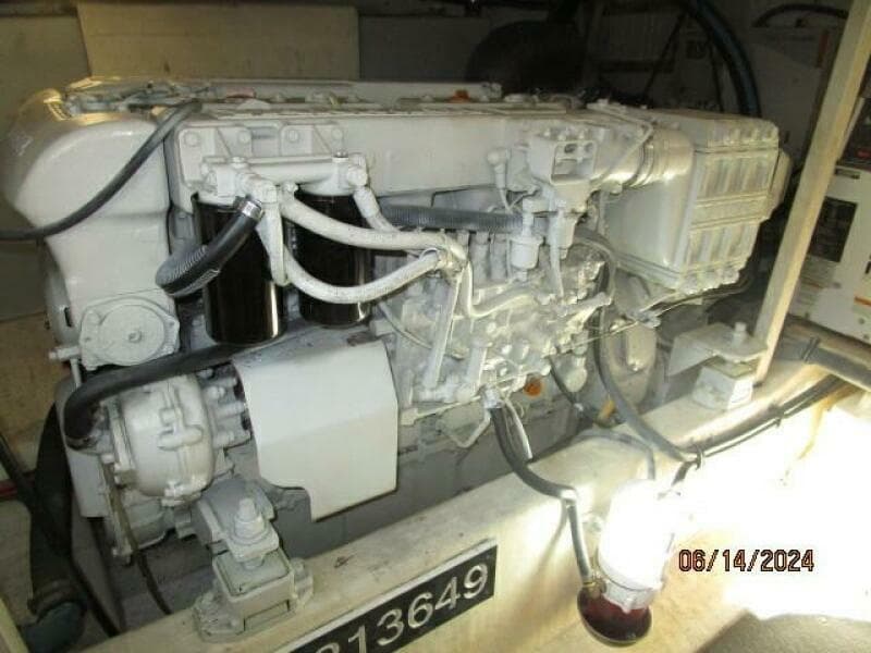 2005 Sabre Flybridge - Photo 123