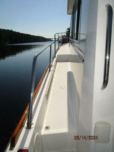 2005 Sabre Flybridge - Photo 15