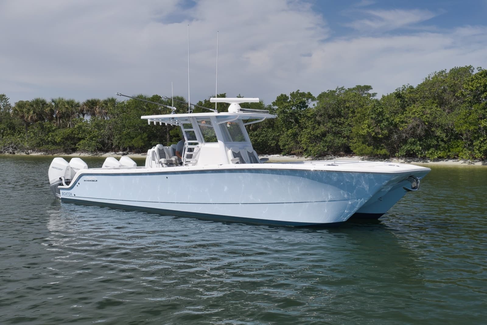 2025 Invincible 35 Catamaran - Photo 2