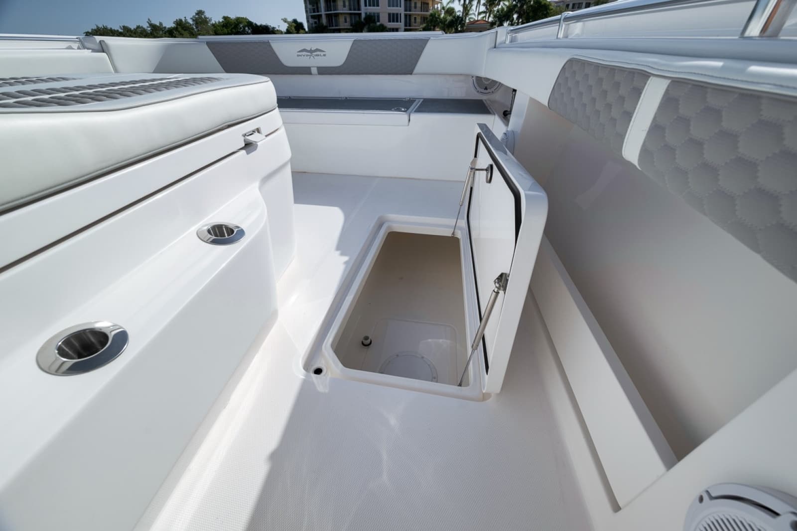 2025 Invincible 35 Catamaran - Photo 22