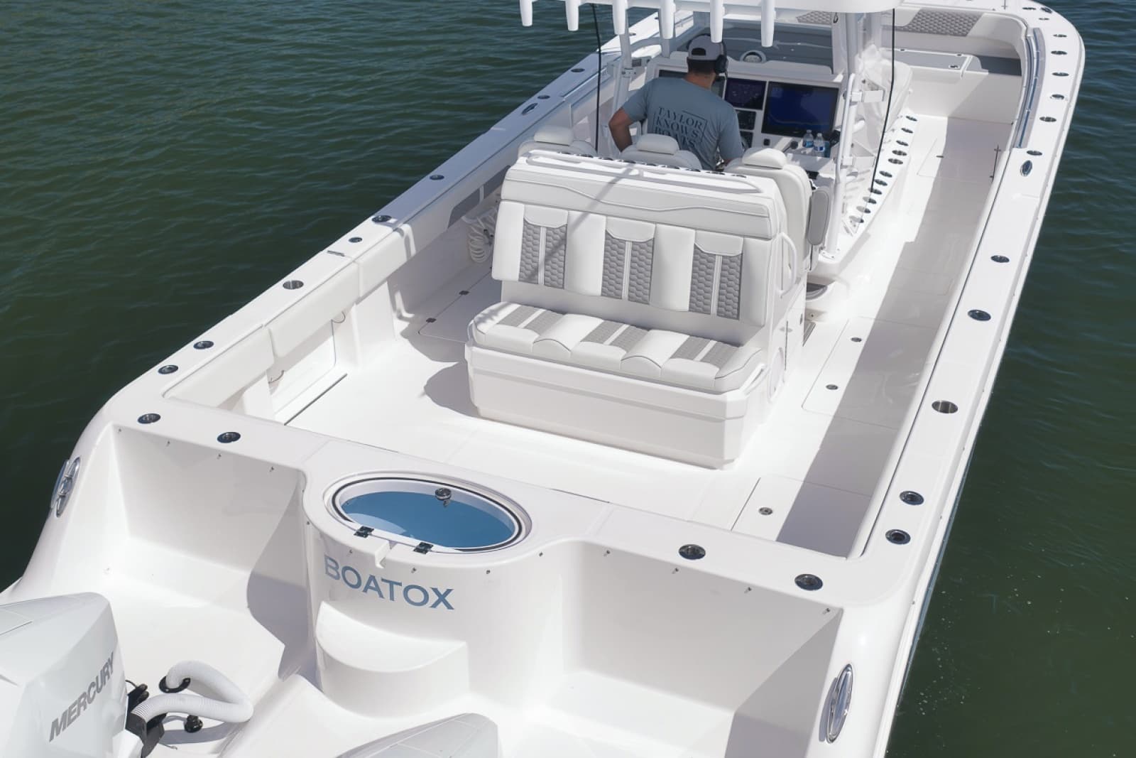 2025 Invincible 35 Catamaran - Photo 46