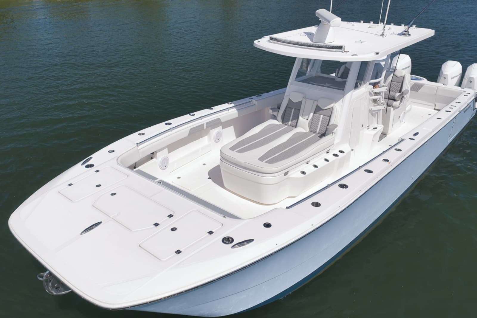2025 Invincible 35 Catamaran - Photo 5