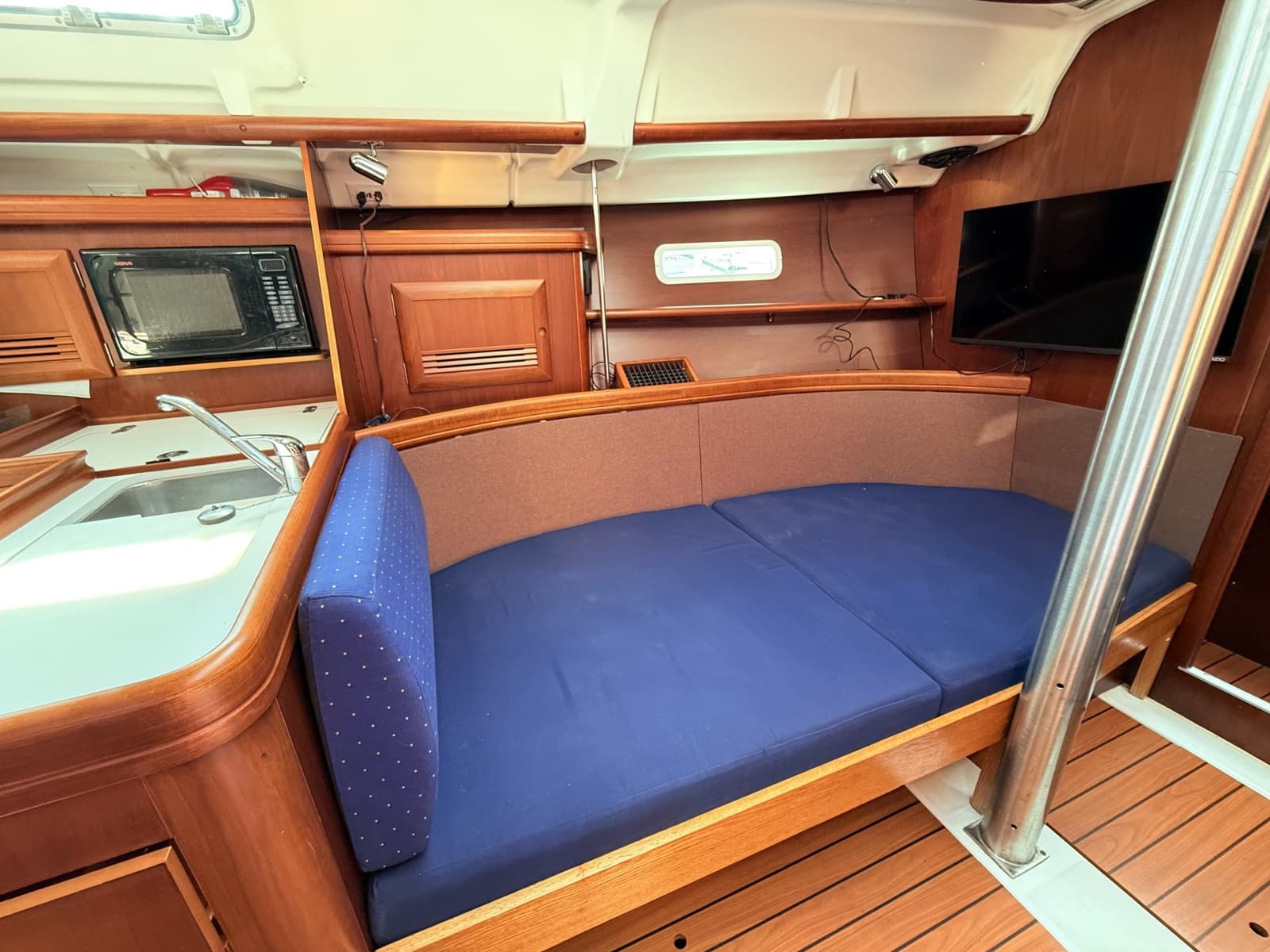 2004 Beneteau 373 - Photo 15