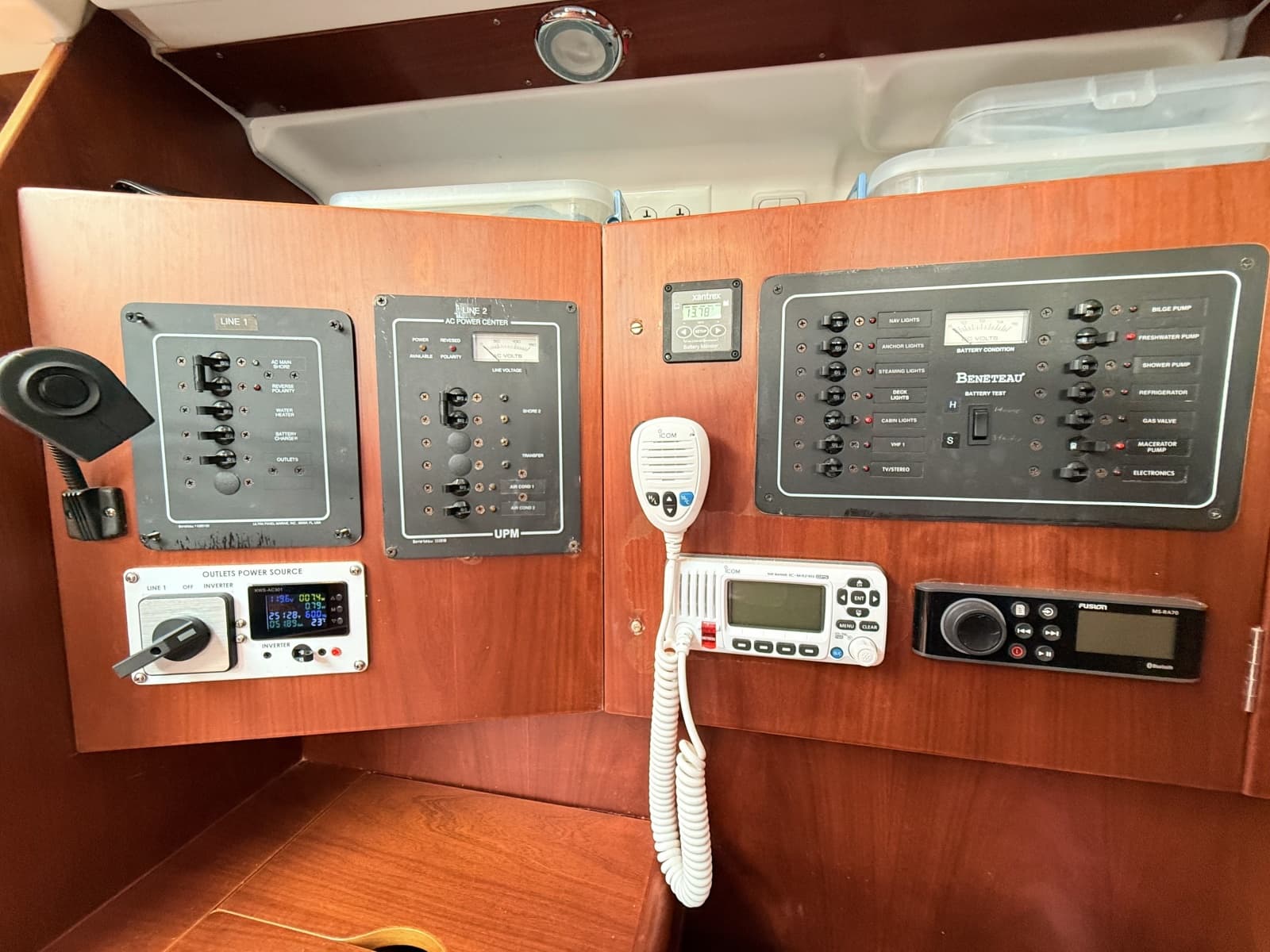 2004 Beneteau 373 - Photo 20