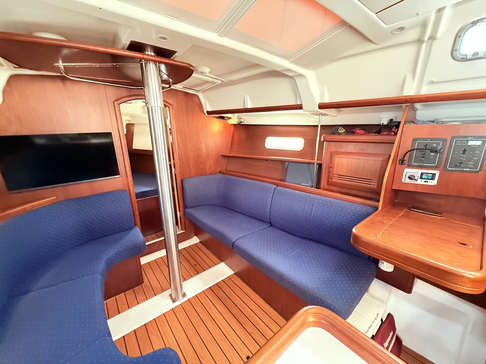 2004 Beneteau 373 - Photo 15