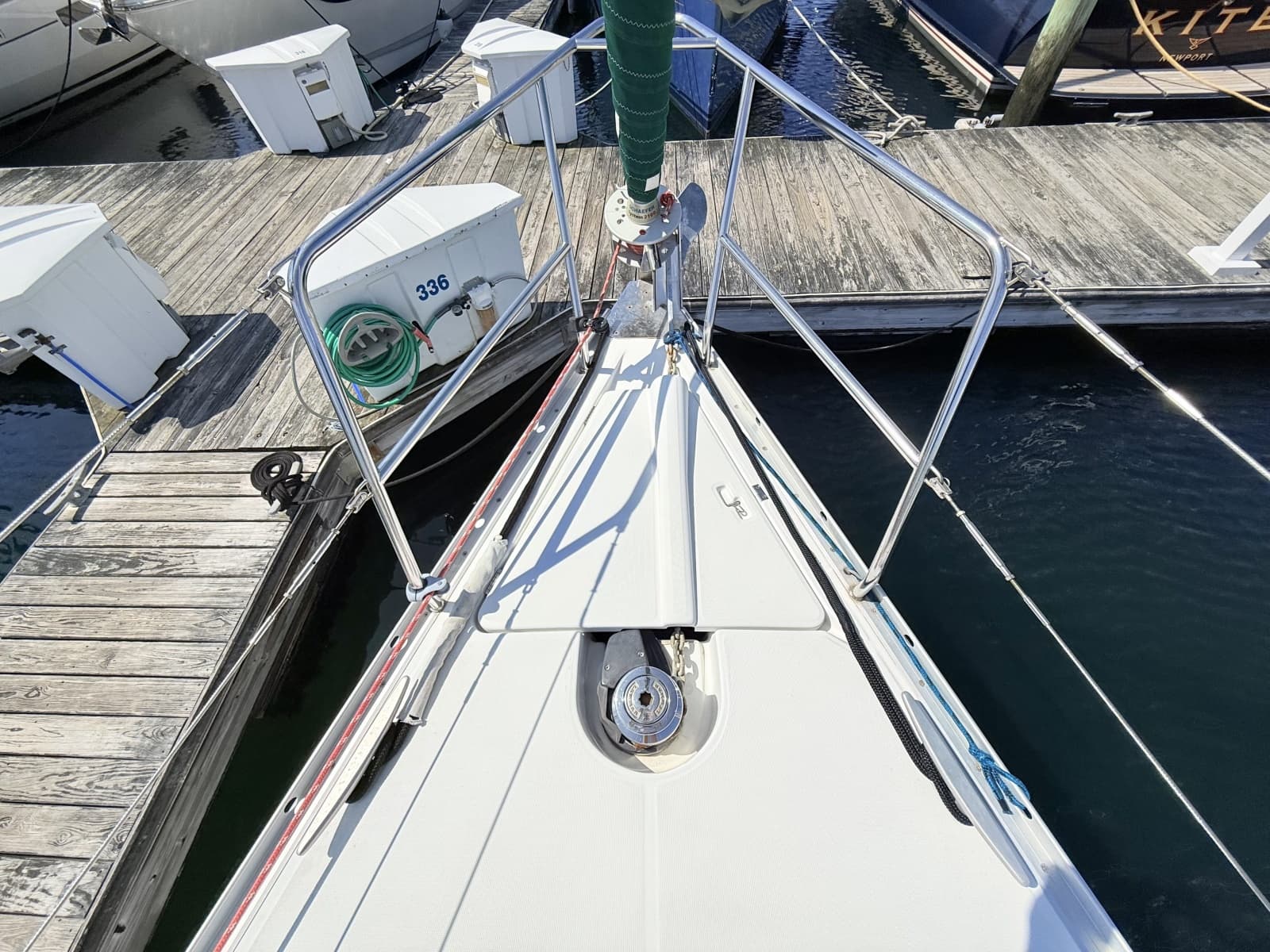 2004 Beneteau 373 - Photo 6