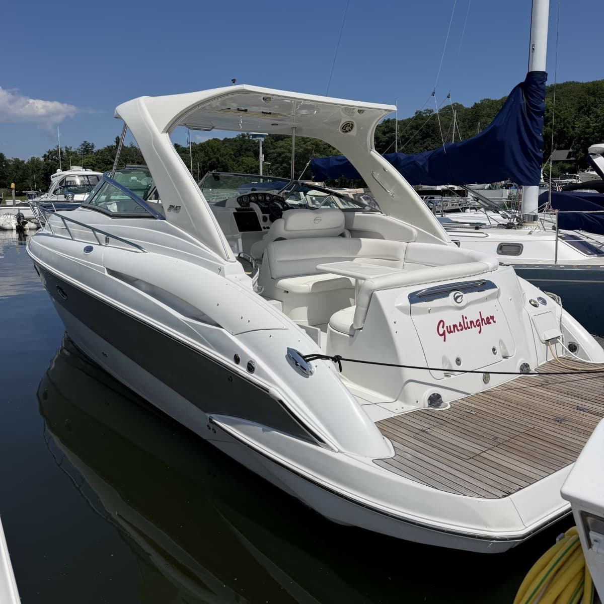 2008 Crownline 340 CR - Photo 1