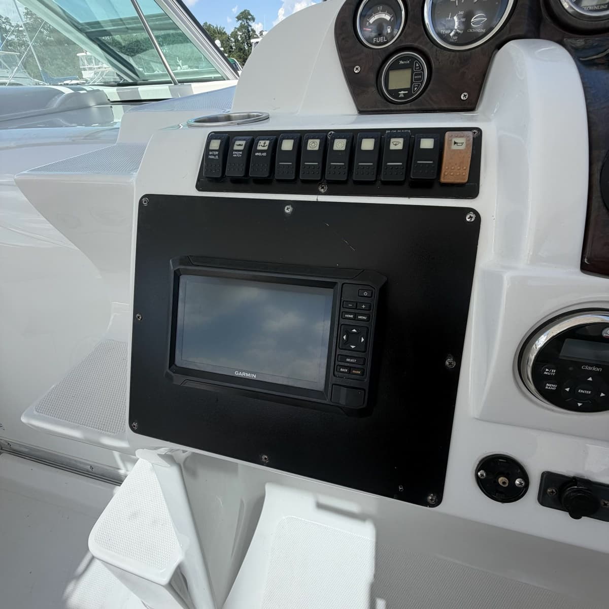 2008 Crownline 340 CR - Photo 10