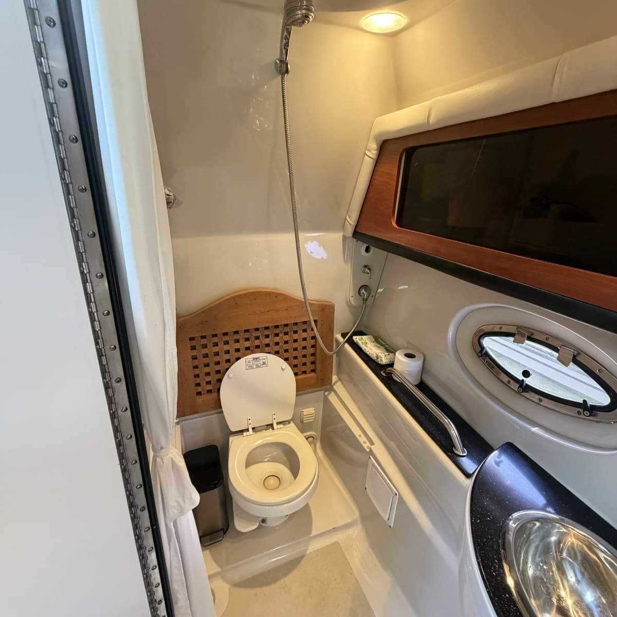 2008 Crownline 340 CR - Photo 29