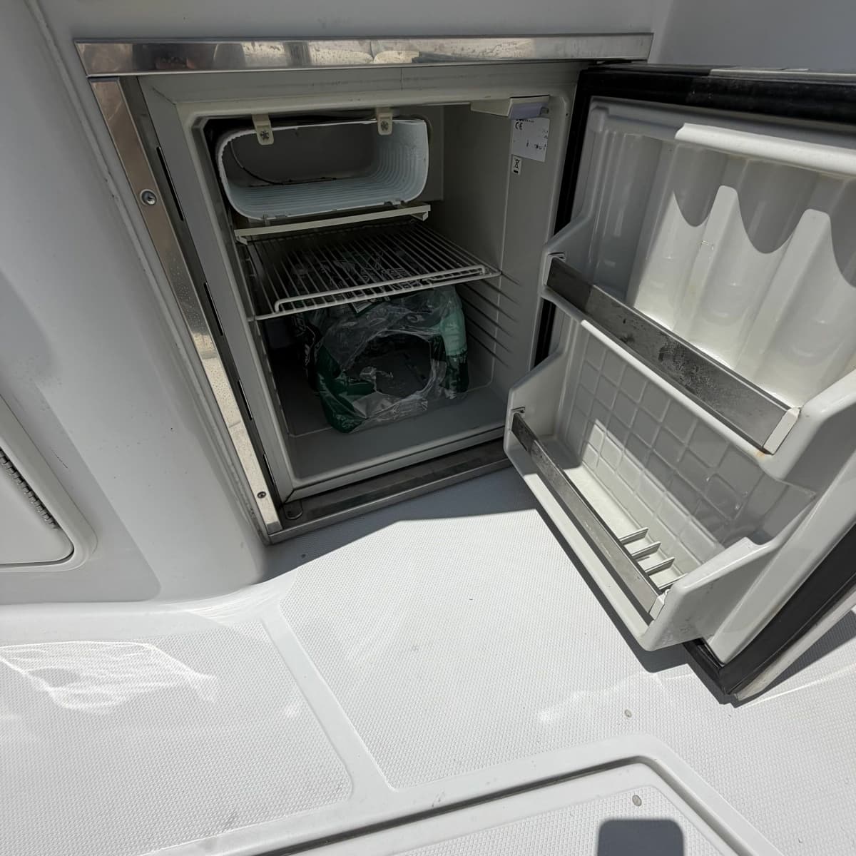 2008 Crownline 340 CR - Photo 18